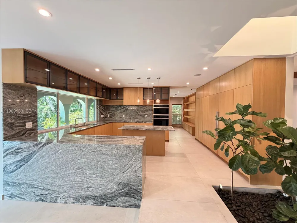 3200 NE 165th St North Miami Beach, FL 33160