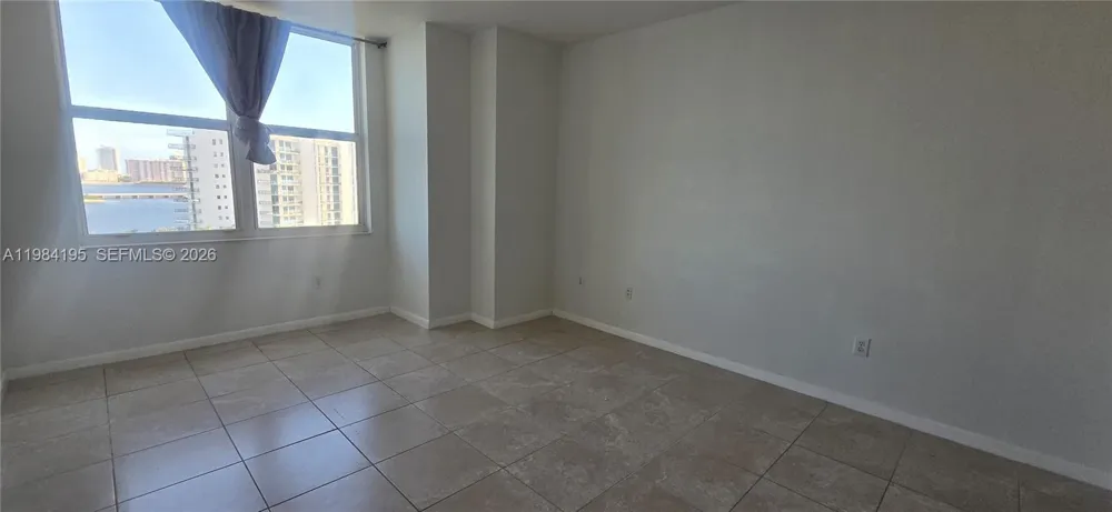 3330 NE 190th St #1018 Aventura, FL 33180