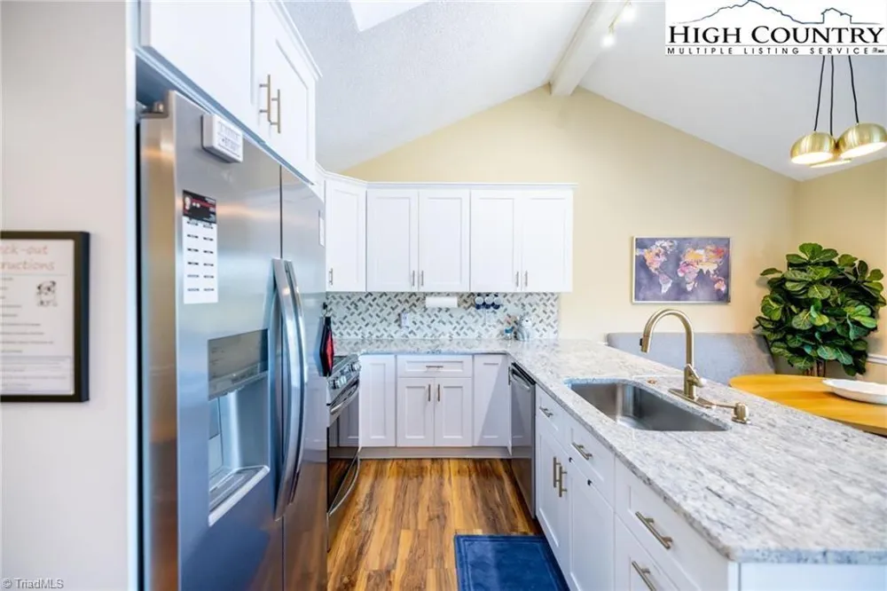 30 Village Road Roaring Gap, NC 28668