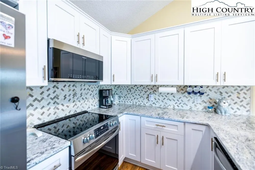 30 Village Road Roaring Gap, NC 28668