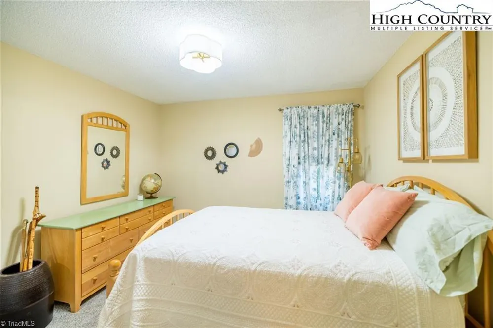 30 Village Road Roaring Gap, NC 28668