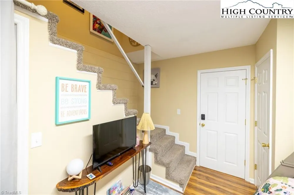 30 Village Road Roaring Gap, NC 28668