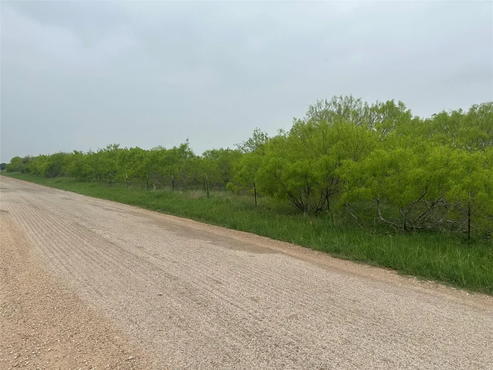1507 County Road 428 Dime Box, TX 77853