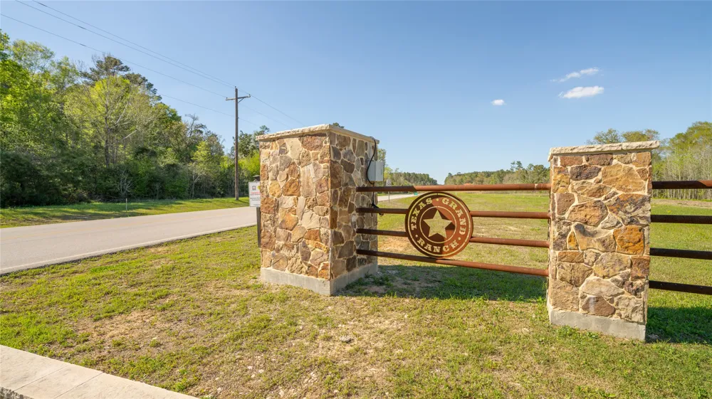 Bighorn Road Huntsville, TX 77340