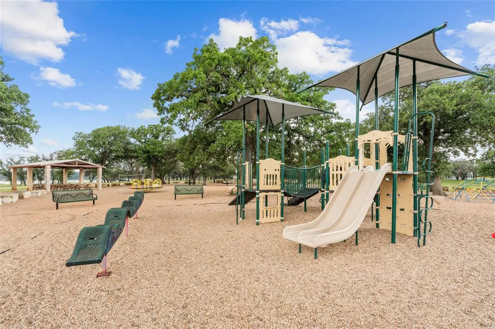 18804 Venture Drive Point Venture, TX 78645