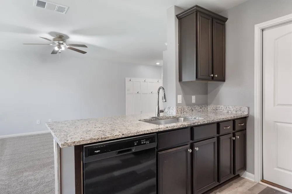 163 Niven Path #12K Jarrell, TX 76537