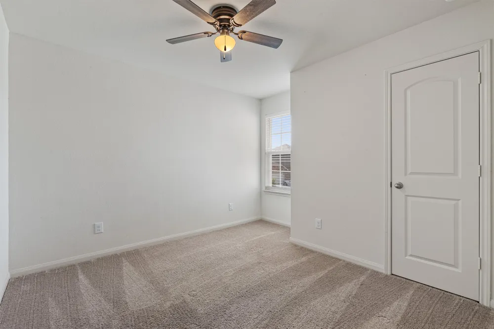 163 Niven Path #12K Jarrell, TX 76537