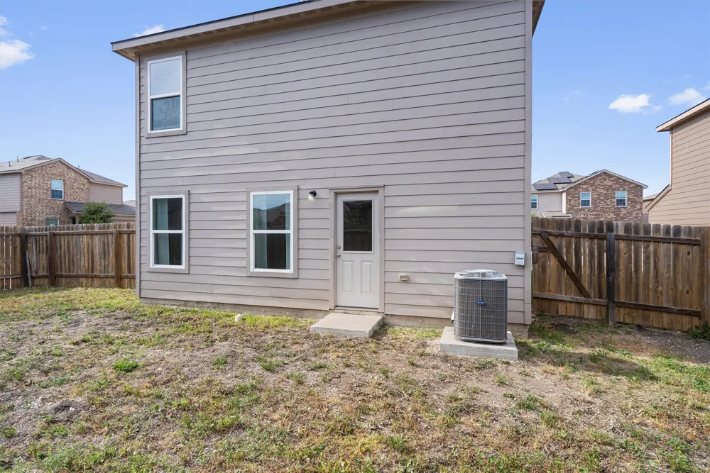 163 Niven Path #12K Jarrell, TX 76537