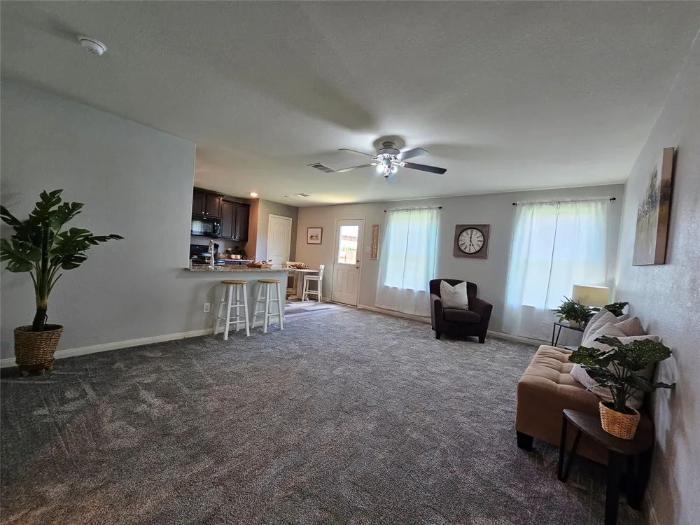 163 Niven Path #12K Jarrell, TX 76537