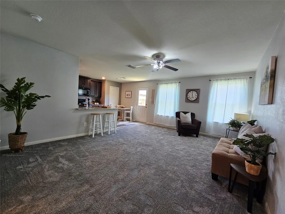 163 Niven Path #12K Jarrell, TX 76537