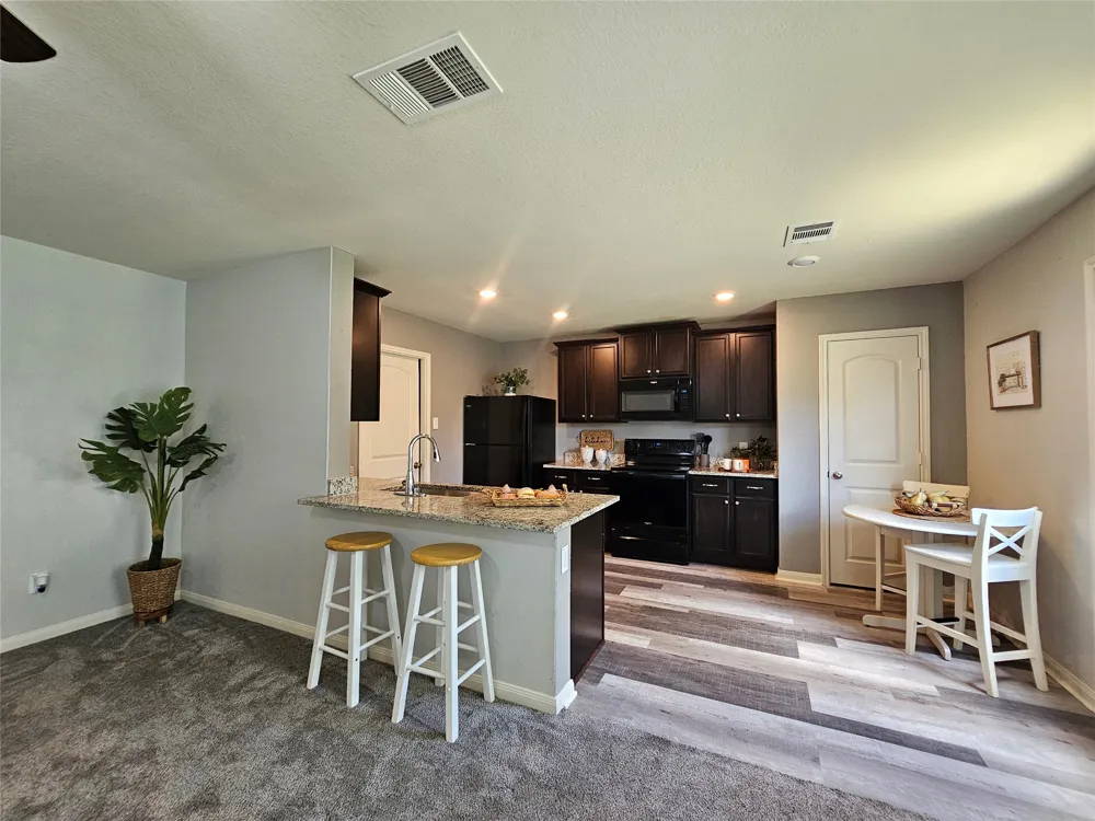163 Niven Path #12K Jarrell, TX 76537