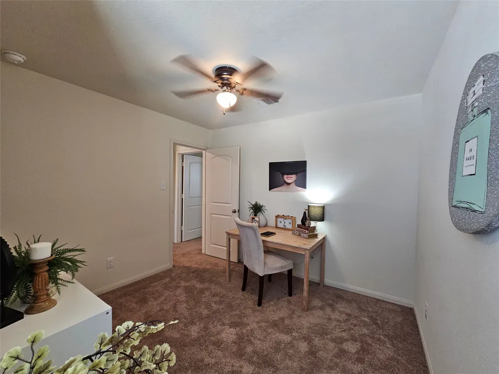 163 Niven Path #12K Jarrell, TX 76537