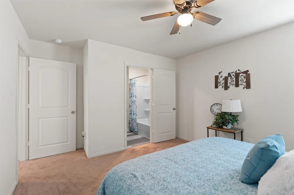 163 Niven Path #12K Jarrell, TX 76537