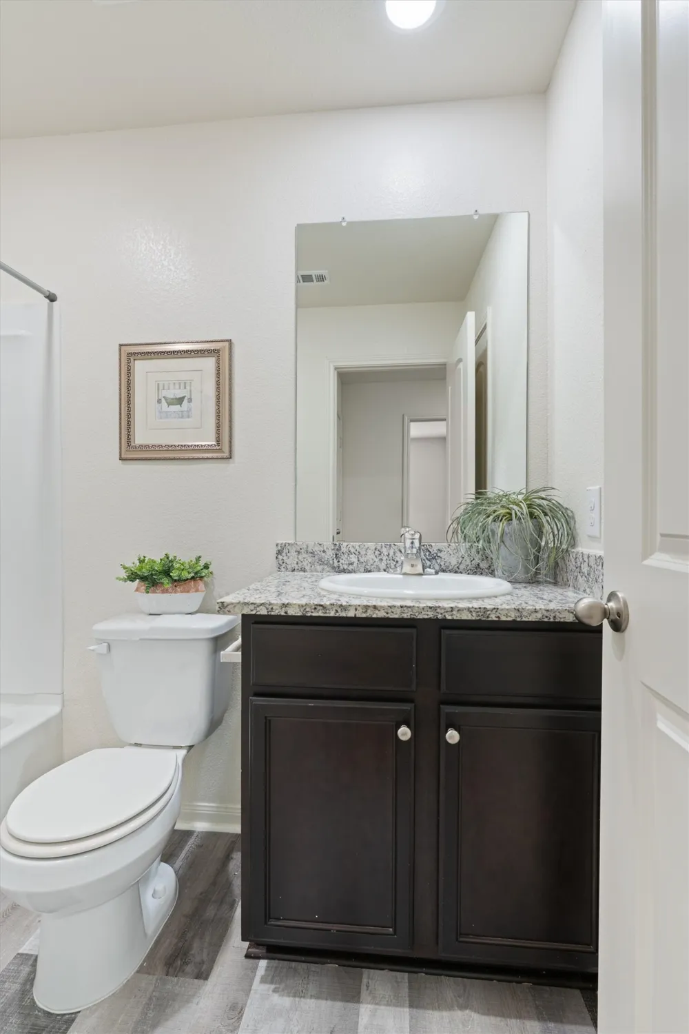 163 Niven Path #12K Jarrell, TX 76537