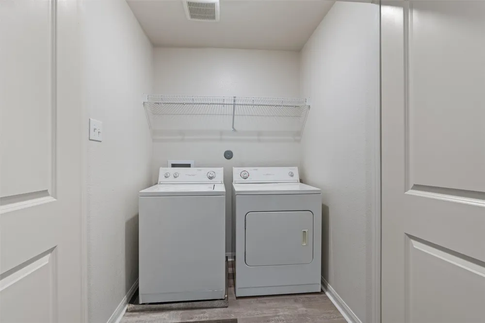 163 Niven Path #12K Jarrell, TX 76537