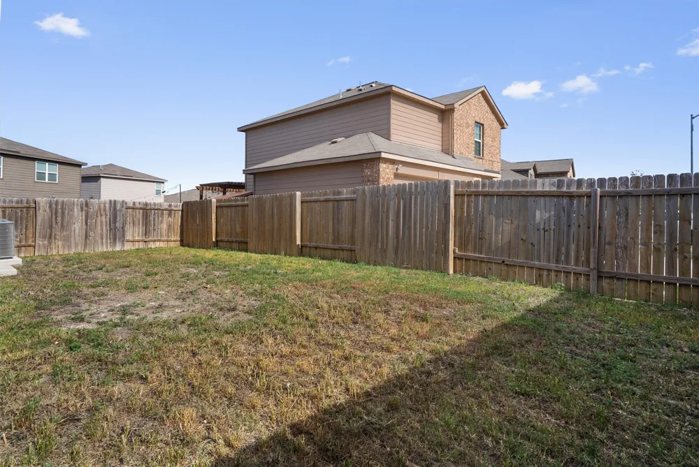 163 Niven Path #12K Jarrell, TX 76537