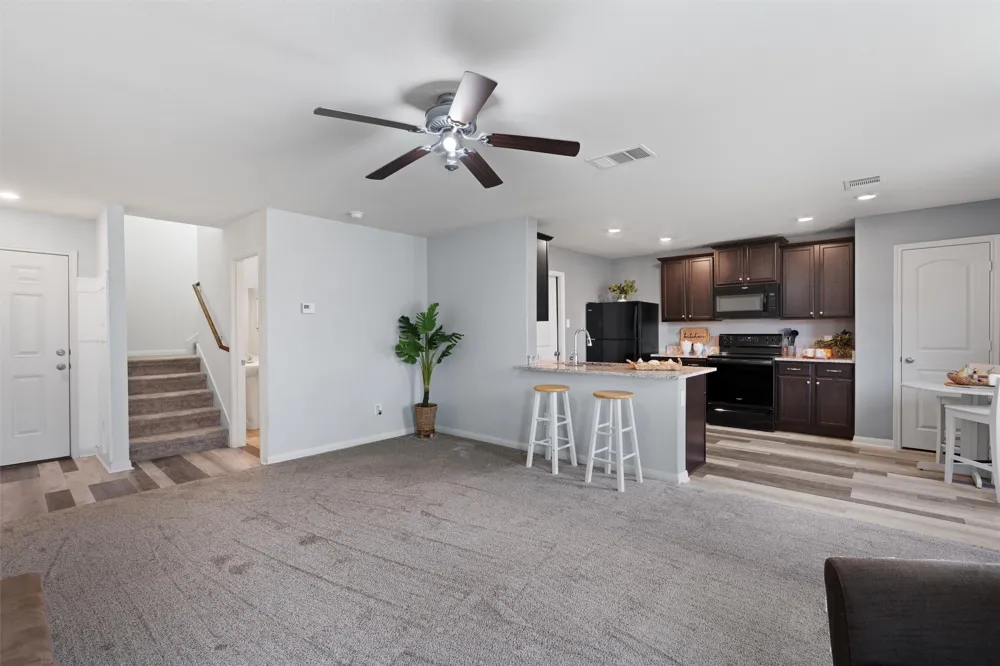 163 Niven Path #12K Jarrell, TX 76537