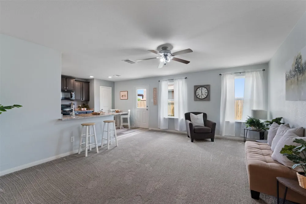 163 Niven Path #12K Jarrell, TX 76537