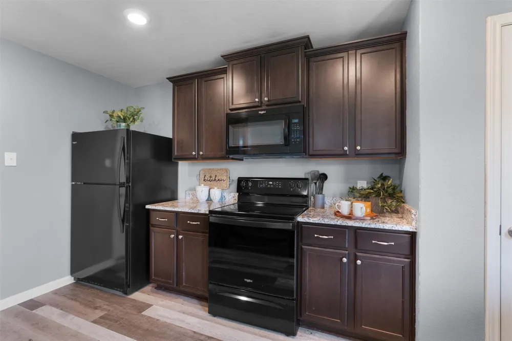 163 Niven Path #12K Jarrell, TX 76537