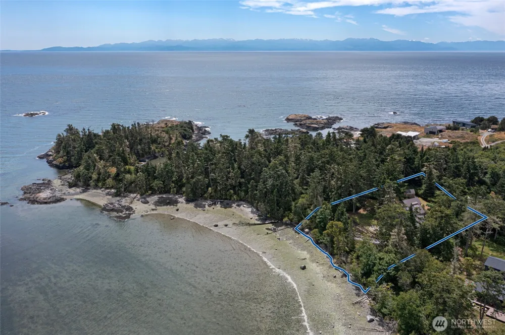 16 Bayshore Road Friday Harbor, WA 98250