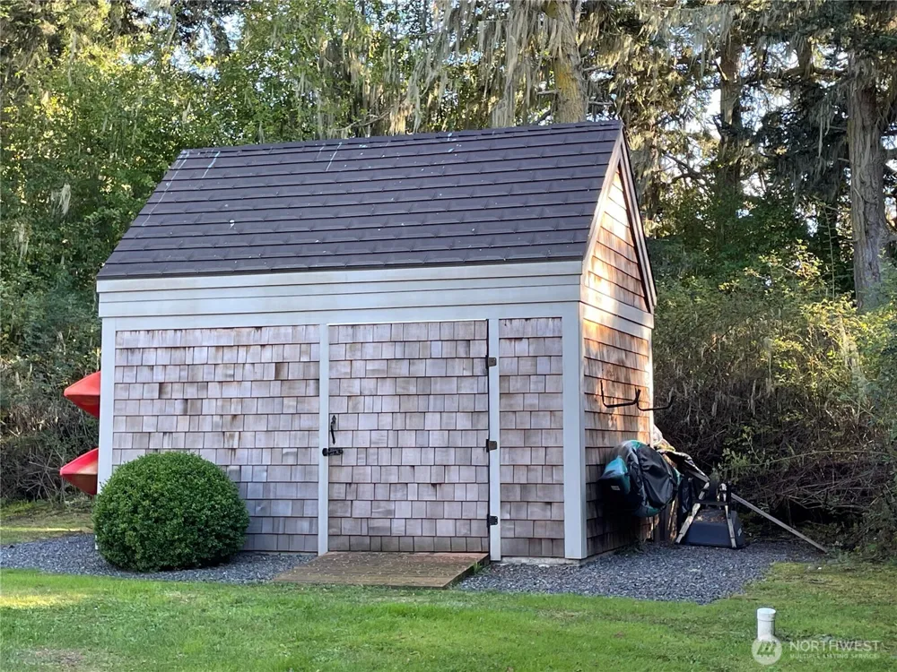 16 Bayshore Road Friday Harbor, WA 98250