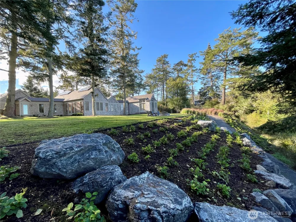 16 Bayshore Road Friday Harbor, WA 98250