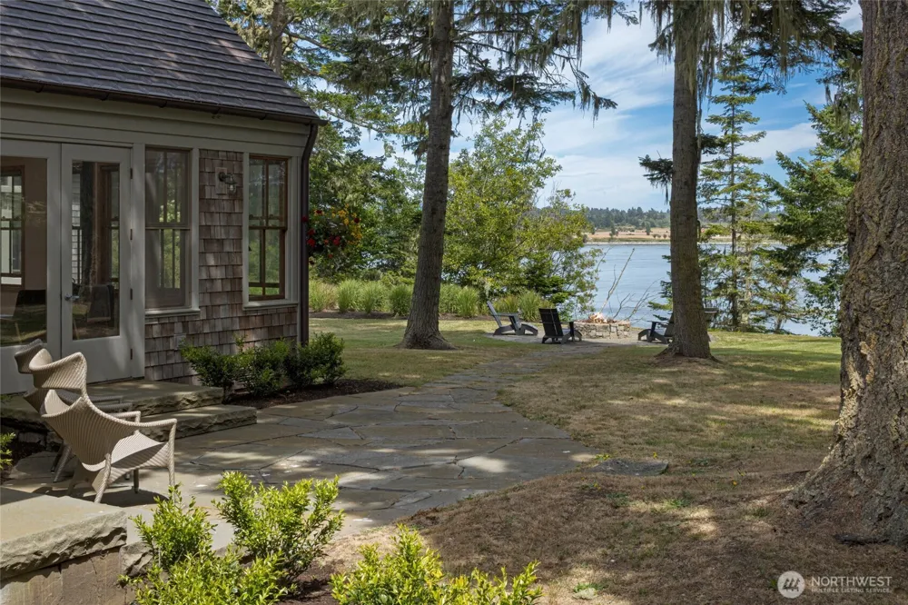 16 Bayshore Road Friday Harbor, WA 98250
