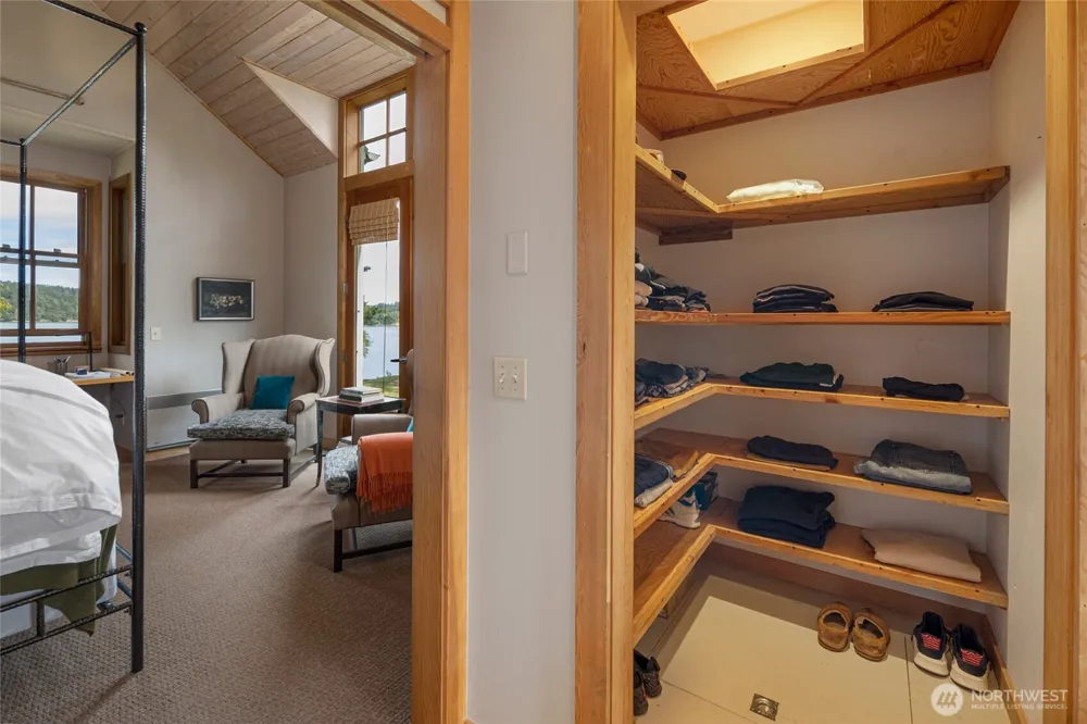 16 Bayshore Road Friday Harbor, WA 98250