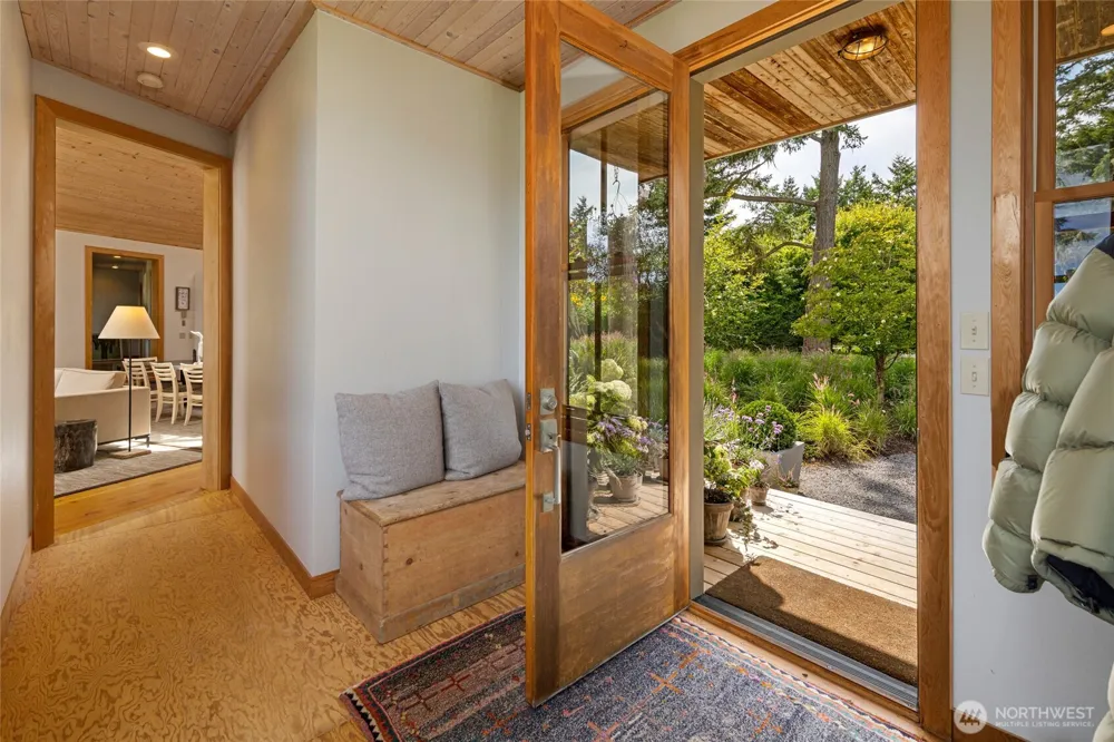 16 Bayshore Road Friday Harbor, WA 98250