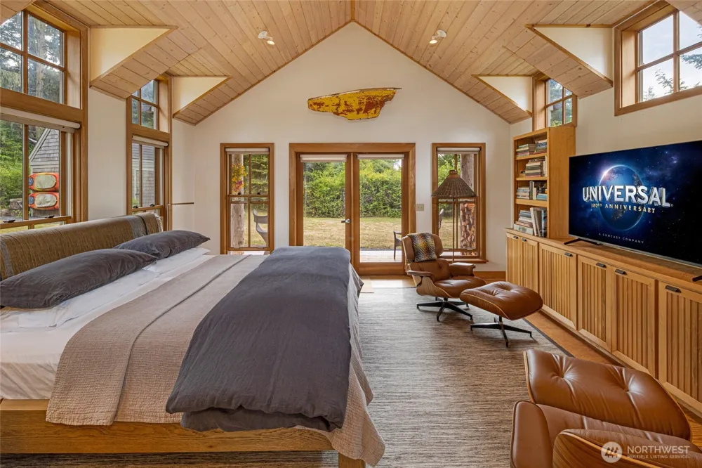 16 Bayshore Road Friday Harbor, WA 98250