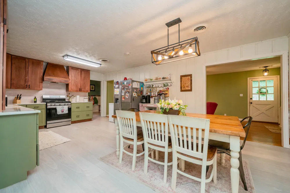 141 Cedar Street Rusk, TX 75785