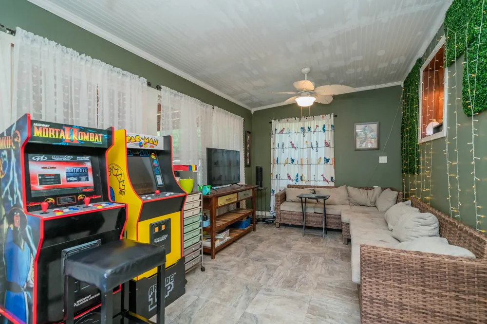 141 Cedar Street Rusk, TX 75785