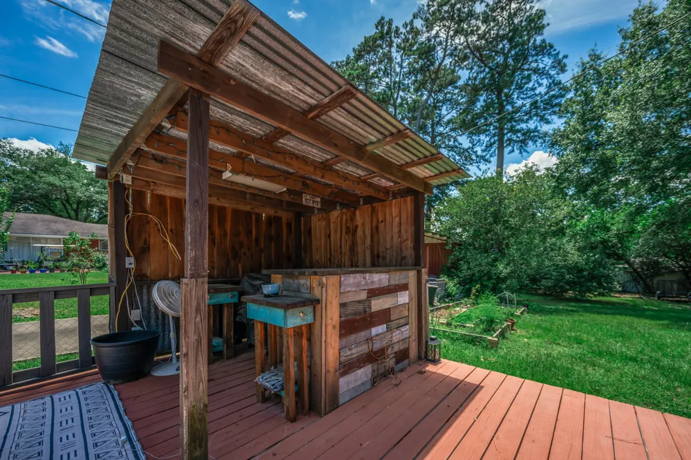 141 Cedar Street Rusk, TX 75785