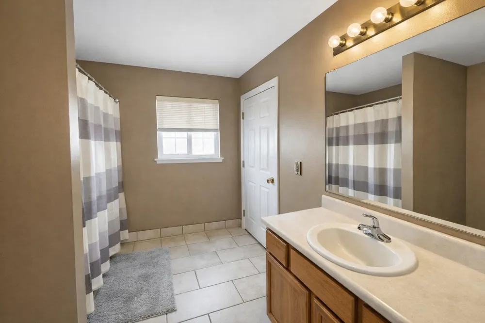 8257 Lockerbie Drive Parma, MI 49269