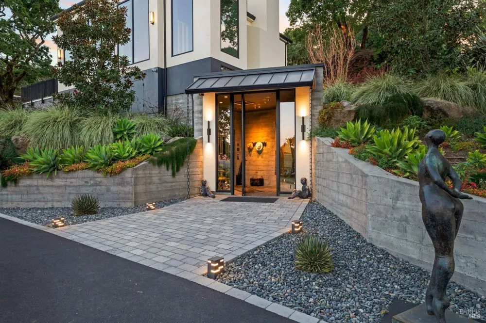 2900 Wild Turkey Run Santa Rosa, CA 95404