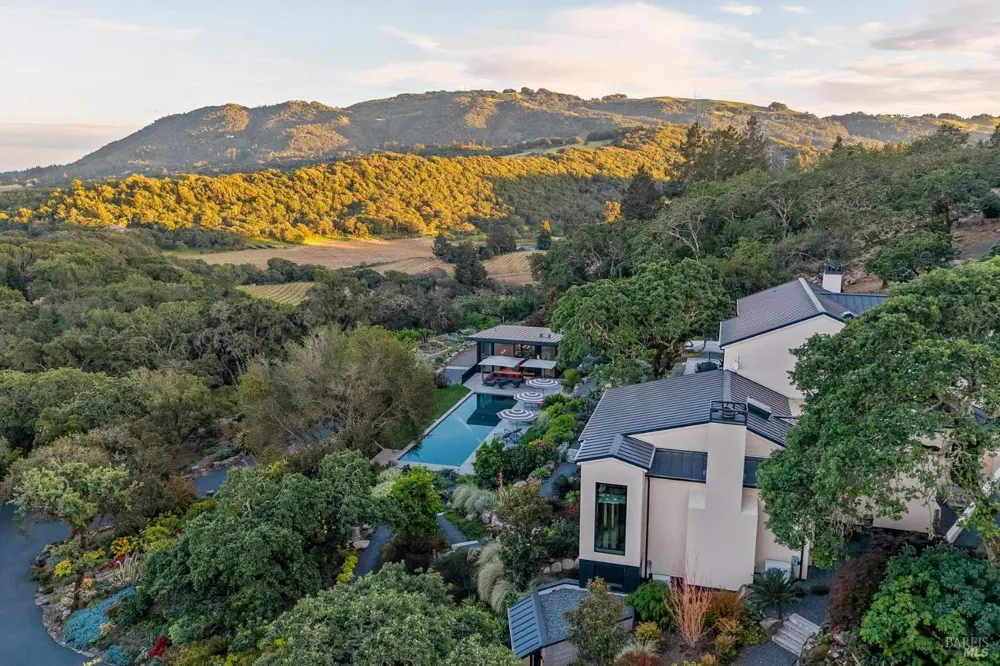 2900 Wild Turkey Run Santa Rosa, CA 95404