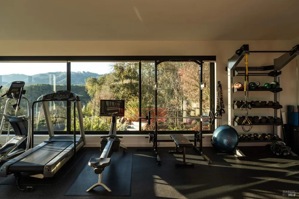 2900 Wild Turkey Run Santa Rosa, CA 95404