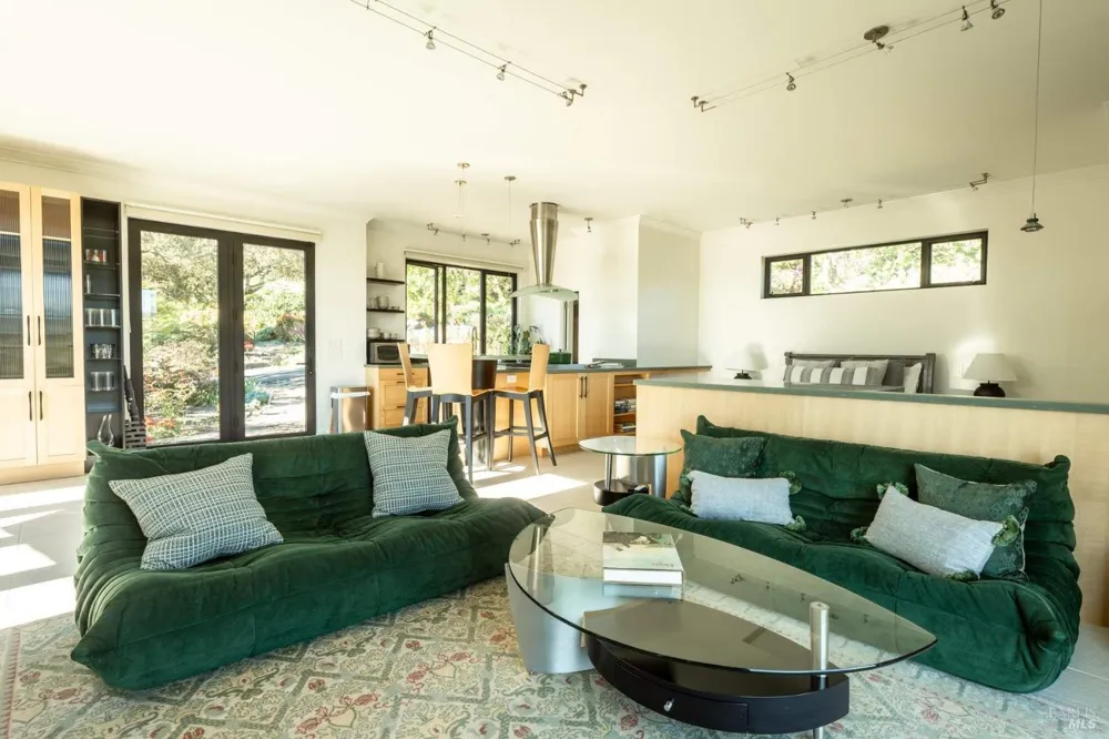 2900 Wild Turkey Run Santa Rosa, CA 95404