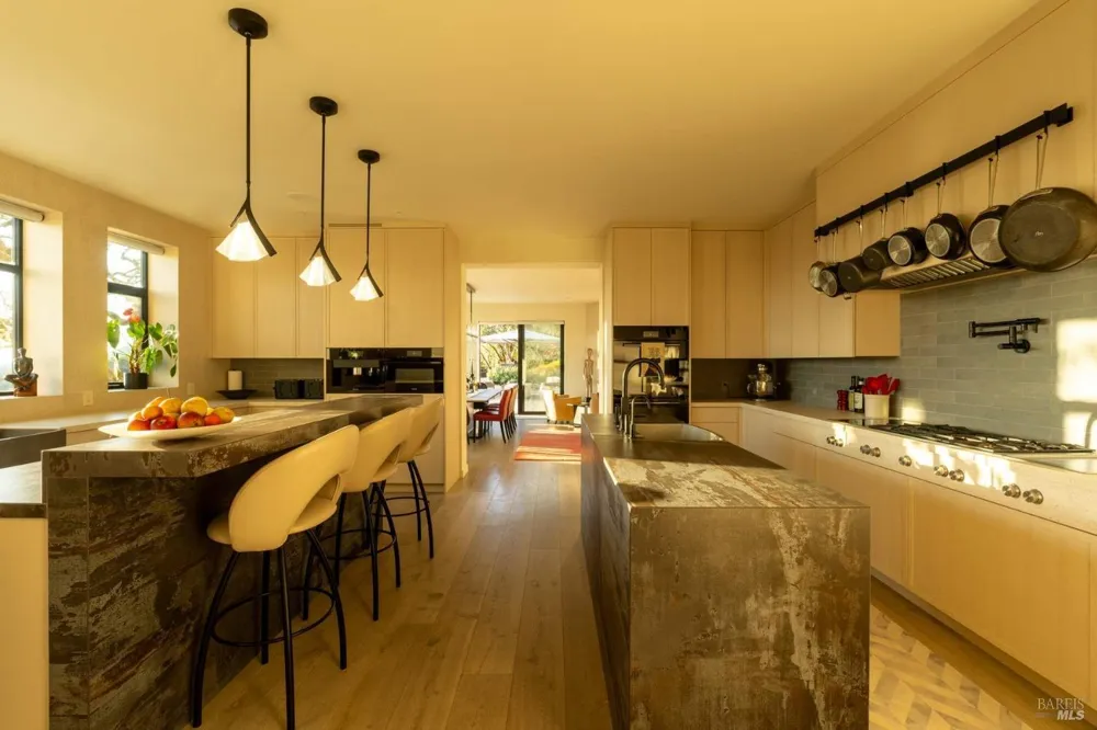 2900 Wild Turkey Run Santa Rosa, CA 95404