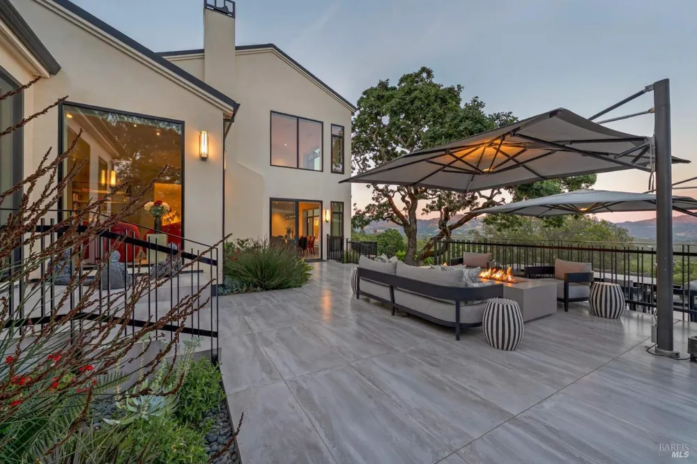 2900 Wild Turkey Run Santa Rosa, CA 95404