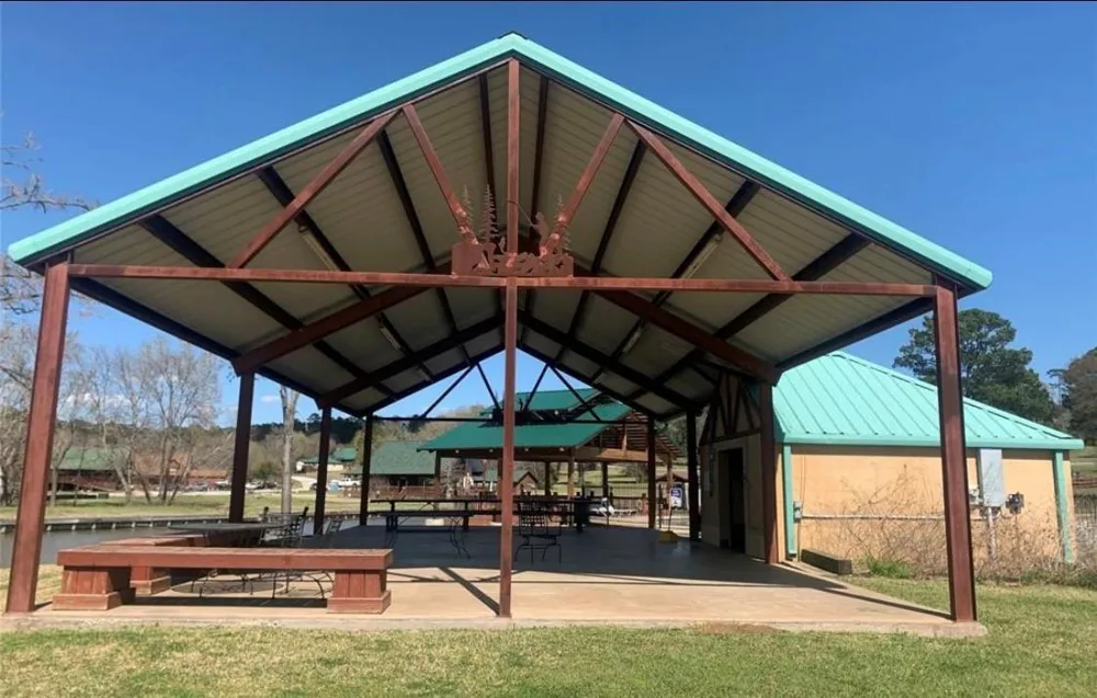 43 Lakecrest Lane Huntsville, TX 77340