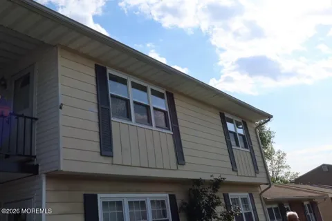 12 Louisiana Drive #D