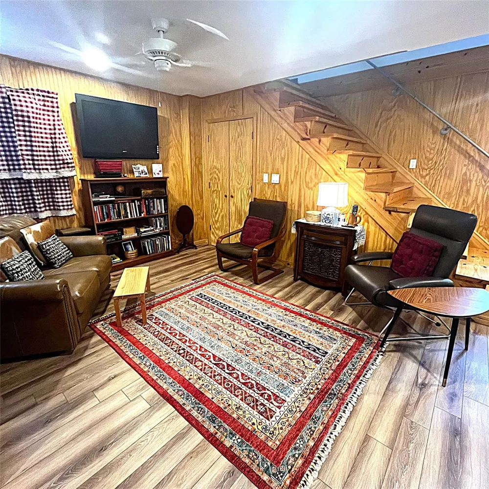 5002 Fm 811 Centerville, TX 75833