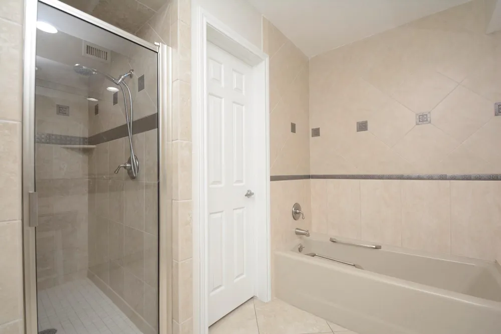3350 Mccue Road #1302 Houston, TX 77056