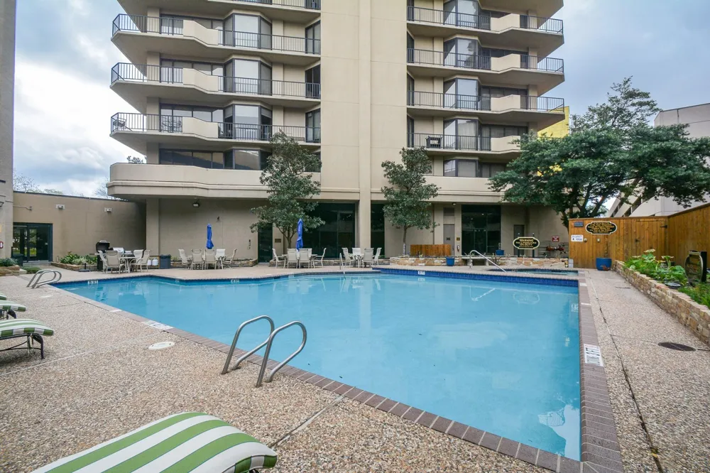 3350 Mccue Road #1302 Houston, TX 77056