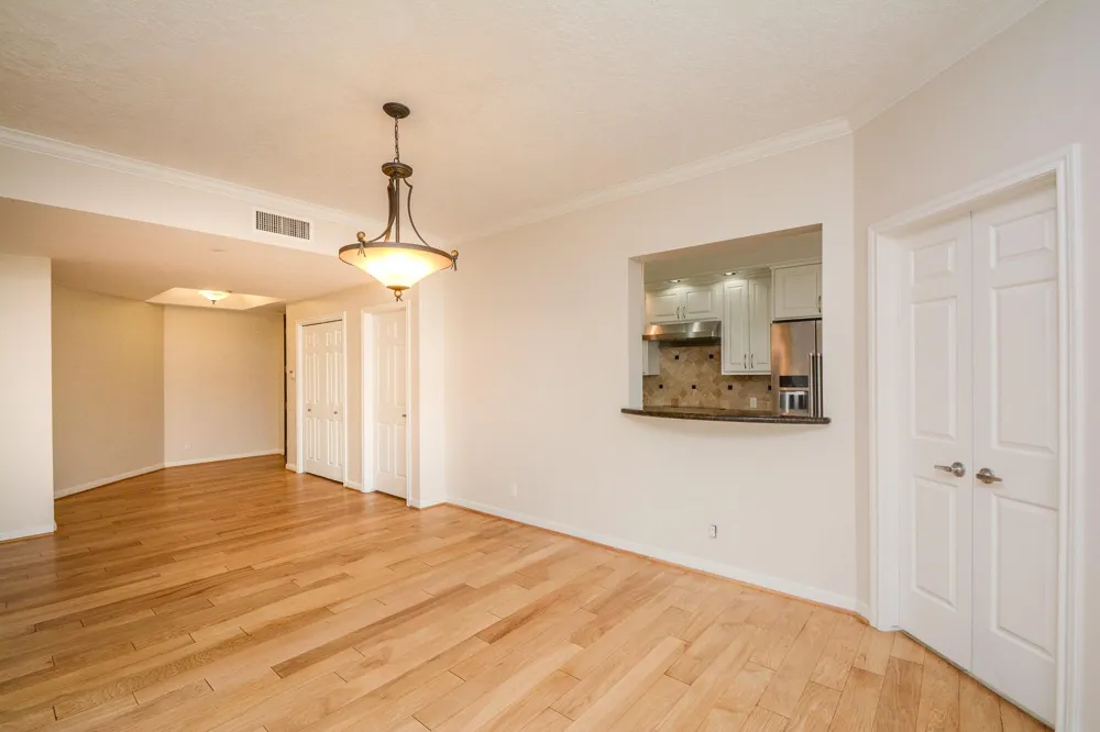 3350 Mccue Road #1302 Houston, TX 77056