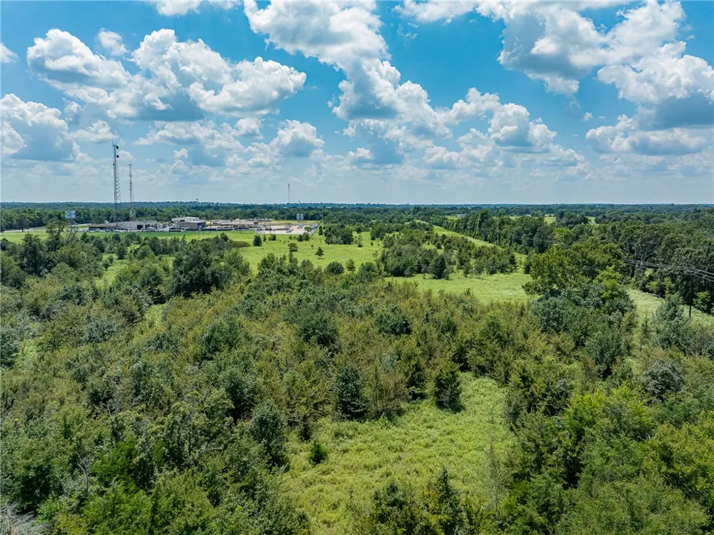 E US Hwy 79 Franklin, TX 77856
