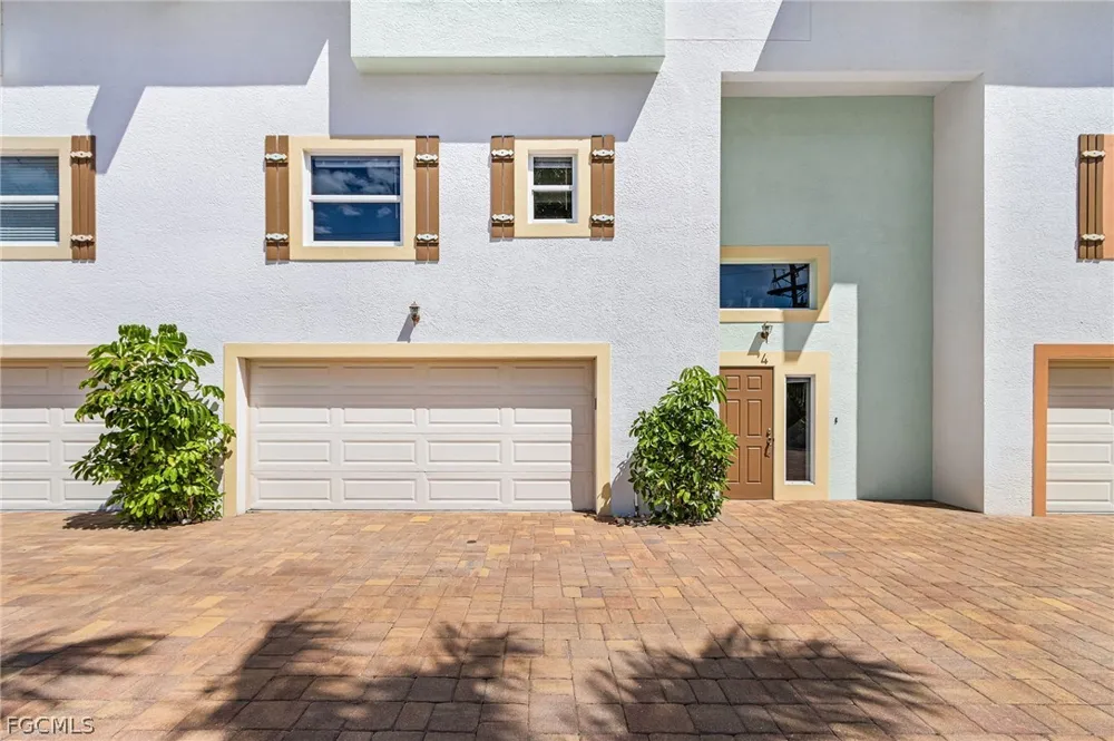 Stringfellow Road #4 St James City, FL 33956