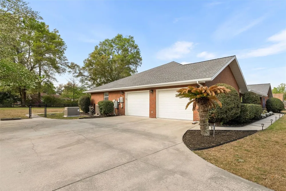 244 SW LOBLOLLY PLACE Lake City, FL 32024