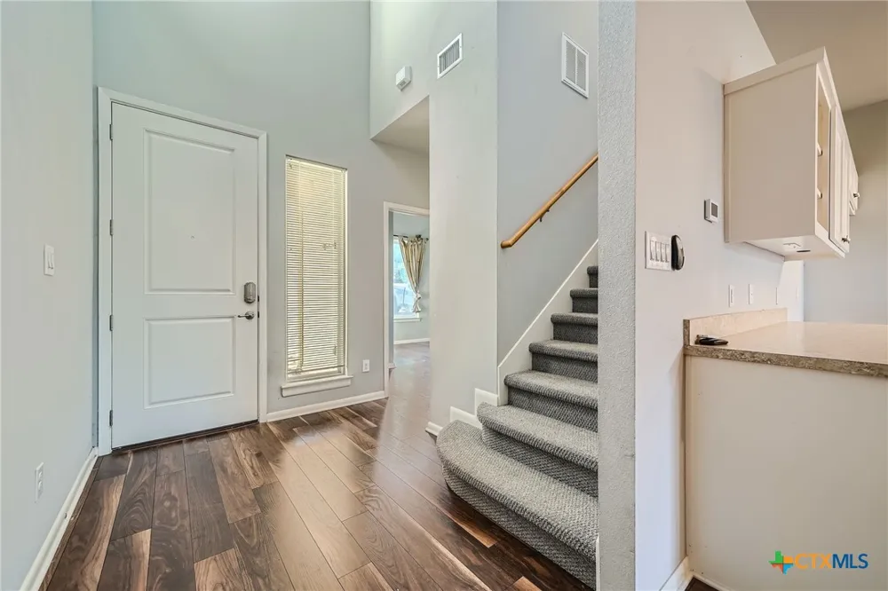 507 Venture Boulevard Point Venture, TX 78645